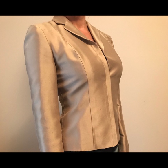 Ann Taylor Jackets & Blazers - Ann Taylor size 2 silk shantung jacket